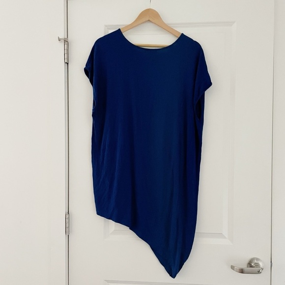 Universal Standard Liquid Jersey Crew Neck Genevette Top True Blue - Picture 4 of 9